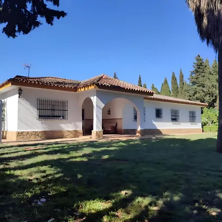 Chalet Con Piscina Privada Y Barbacoa
